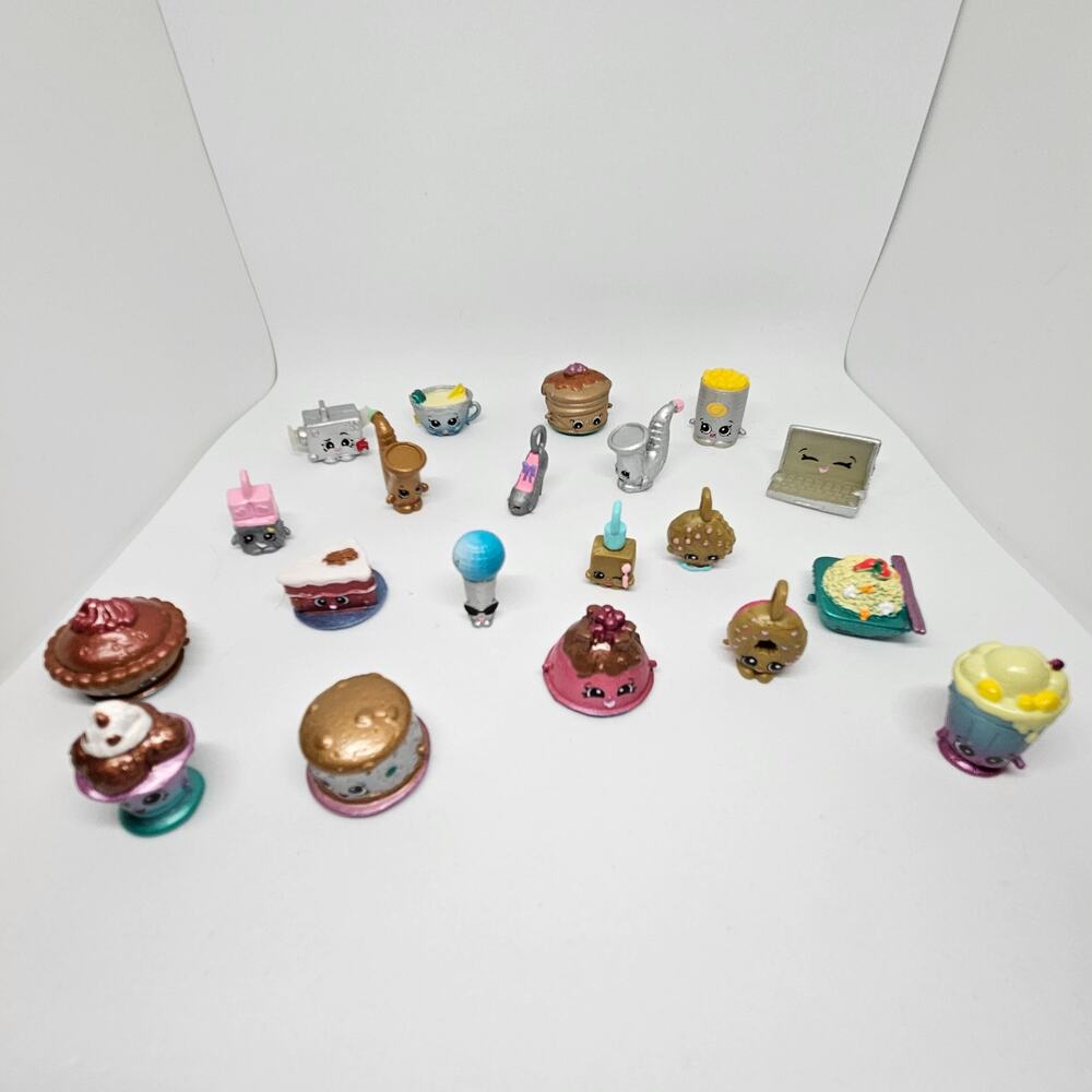 Shopkins Lot of 20 Various Seasons Metallic Musical Food Tech No Duplicates